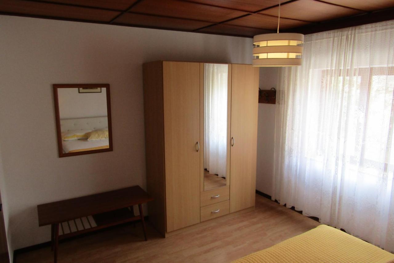 Apartman Avsec Krk Town Extérieur photo